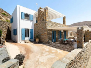 Petra House Kea 12776742