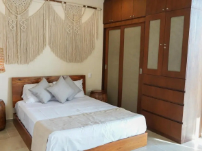 Caribbean Chic 2-level Apartment Superb Rooftop Private Plunge Pool Lounge Area in La Veleta, Tulum