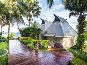 The Blue Sky Resort Ranong
