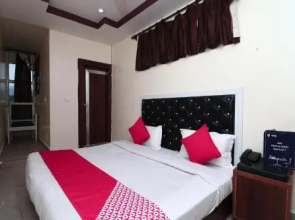Hotel Jatin
