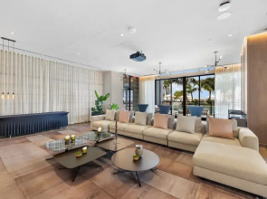 PH 51 Studio with Panoramic City Views