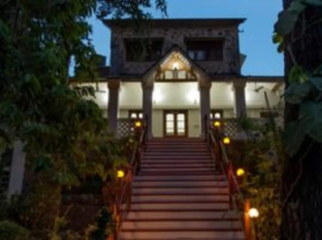 1946 Navdeep by Sky Stays Hotel