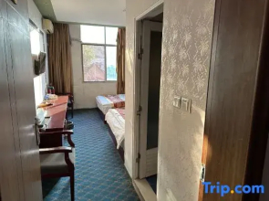 Zhixiang Hotel