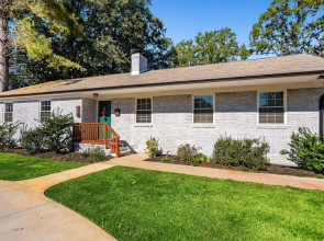 3 Bedroom, Tyvola Road