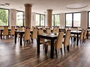 Boutique Hotel's Kwiska / Legnicka