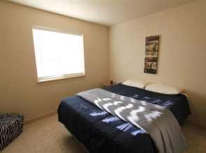 Gorgeous Meridian Home W/community Pool!