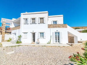 Pi Villa - SeaView & Entire 3BDRM villa