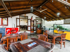 Ceylonica Beach Hotel