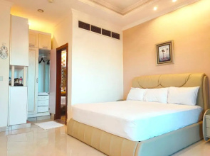 Luxury Seafront Pool Villa - 3 Stories & Roof floor - All Master Bedrooms
