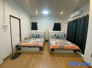 NB Bangsaen House@KL8  pool villa