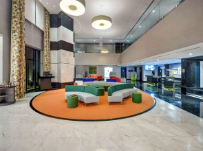 Отель Novotel Sharjah Expo Center