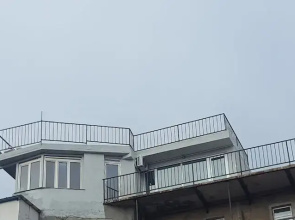 I hotel