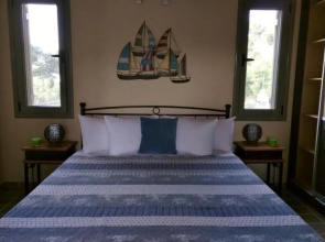 Maniata Holiday Apartments