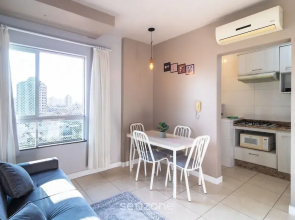 Apto 1 Quarto no centro em Itajaí CST0905