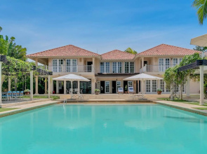 Sophisticated Villas With Private Pools and Staff