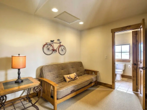 3 Mi to Granby Ranch: Family-friendly Home