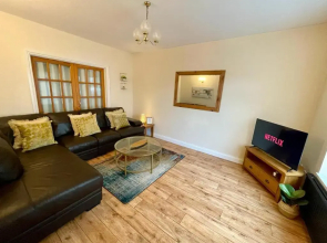 Cherry Tree Lodge