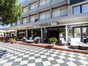 Hotel Farsaglia