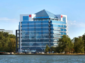 Ramada by Wyndham Constanta