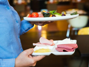 Отель ibis Al Rigga