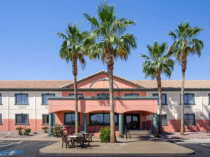 Baymont by Wyndham Phoenix I-10 near 51st Ave