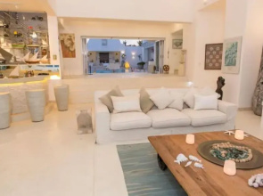 Santorini Mozambique