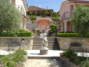 Hotel Ristorante Borgo La Tana