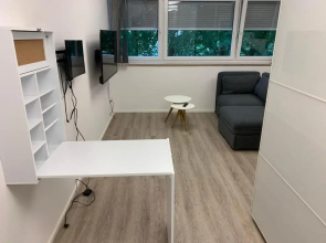 Gehobenes Apartment in ruhiger Wohngegend Münchens