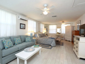 Beachfront Bed & Breakfast