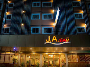 Collection O JA Siam City