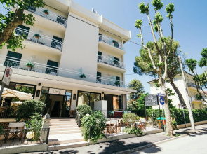 De La Ville Boutique Hotel