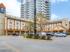 Comfort Inn & Suites Love Field - Dallas Market Center