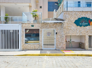 Apartamento térreo maravilhoso com mezanino para 10 pessoas