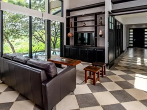 Nostalgic Retro Home on Luxurious Lot with a Private Infinity Pool and Ocean Views