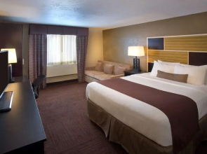 Red Lion Inn & Suites Federal Way