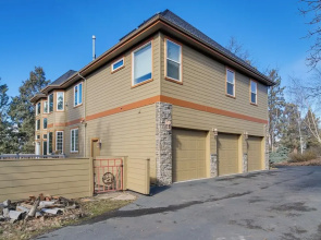 Klamath Falls Vacation Rental w/ Resort Amenities!
