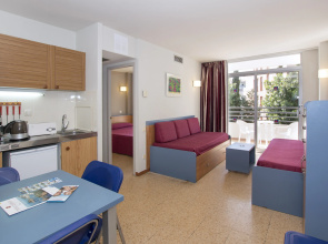 Aparthotel Esmeraldas
