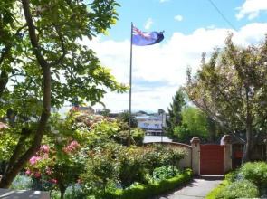 Sefton Homestay Bed and Breakfast