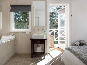 Lake Daylesford Apartments 4