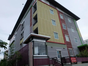 Siri Sothorn Apartment