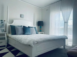 Toorak Executive & Corporate Residence