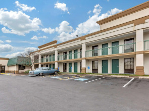 Quality Inn Windsor Mill - Baltimore