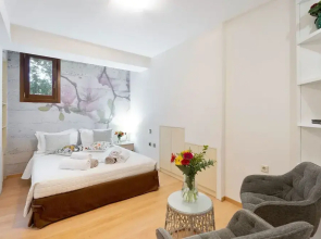 Luxurious Villa Liandri 600 m Resort