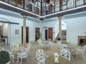 Hotel Alvar Fañez