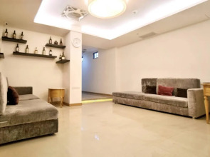 Shihlin Service Apartment