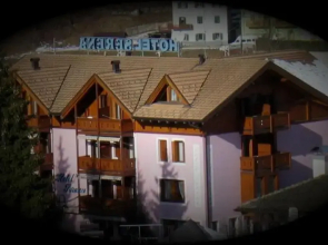 Hotel Serena