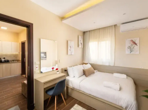 Xuru Stays I The Serene Suite A Rooftop Studio @ New Cairo