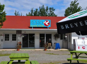 Camping & Chalets de La Demi-Lieue