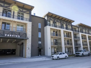 Historic Springfield Apartments by Landing
