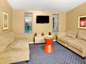 Exceed Inn